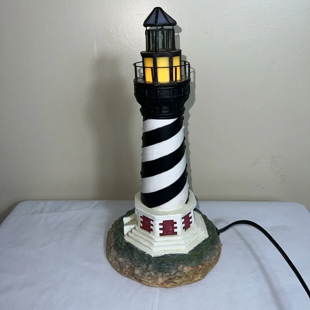 Vintage Cape Hatters Lighthouse Night‎ Light Stain Glass at top on/off switch